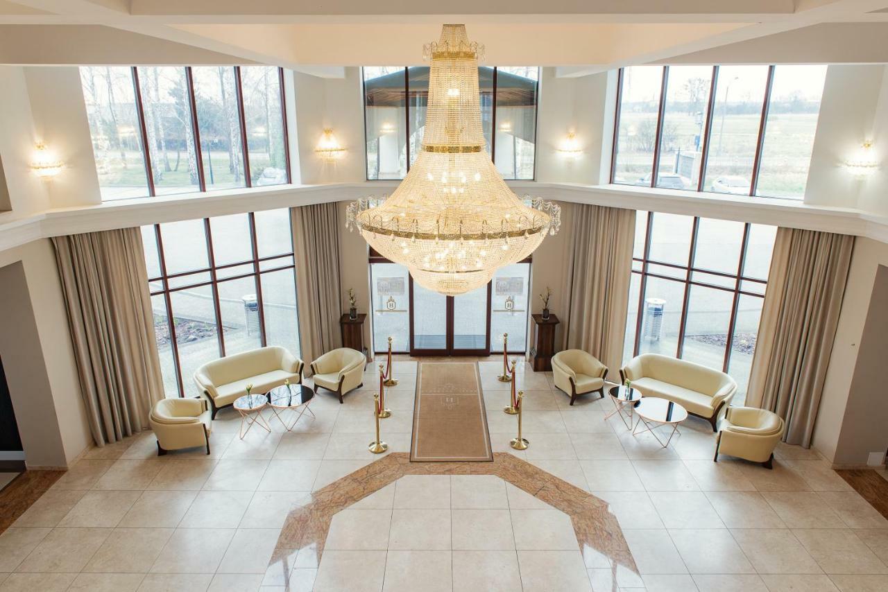 Hotel Rozdroze Nieborów Esterno foto